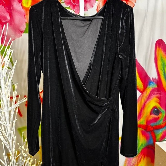 White House Black Market Tops - W155. White House Black Market. Black velvet tunic length top